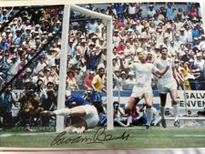 Gordon Banks World Cup 1970 “Save Of The Century” Signed Coloured Photo.
