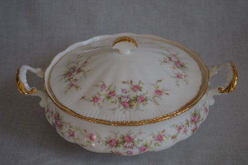 Royal albert paragon - royal, vintage