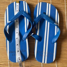 Abercrombie KIDS Flip Flops