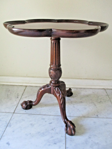 Vtg mahogany claw ball table - mahogany,