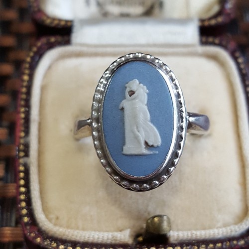 Vintage wedgwood blue cameo - wedgwood,