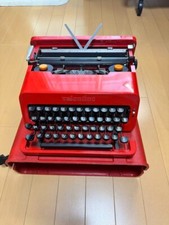 Olivetti Valentine Red Bucket Typewriter vintage Retro 1969 Antique as-is item