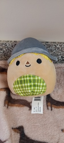 Squishmallow scarecrow inch - scarecrow,