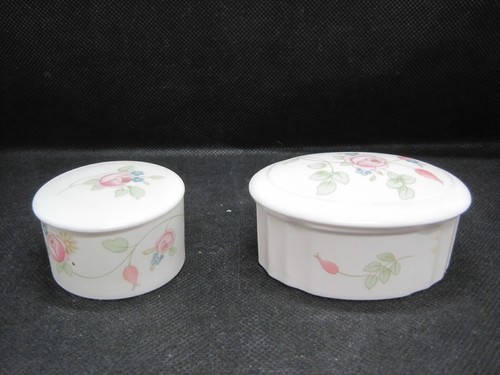 Wedgewood rosehip oval and - 2,