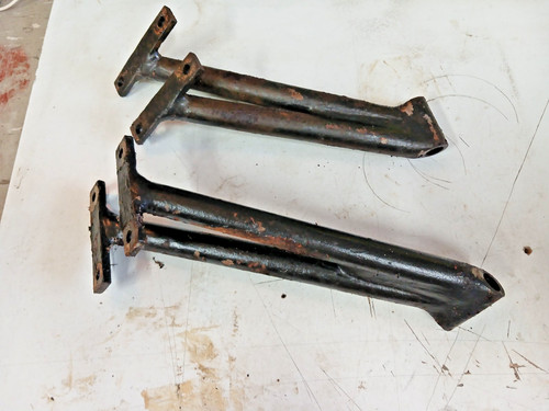 Lotus engine mounts suit - engine,