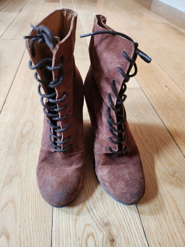 Kurt geiger brown - by,