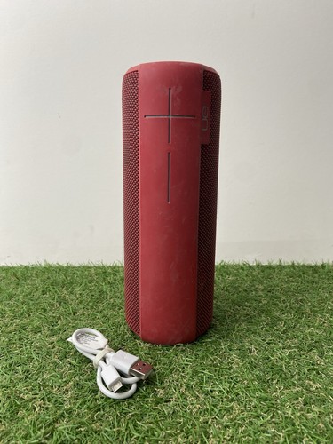 Ultimate ears megaboom - ears,