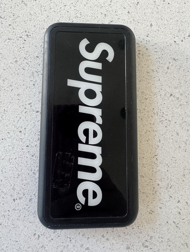 Supreme power bank built - power, built-in