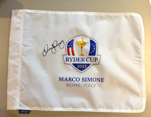 Rory mcilroy signed golf pin - rory,