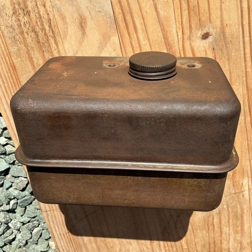 Briggs stratton fuel tank - &,