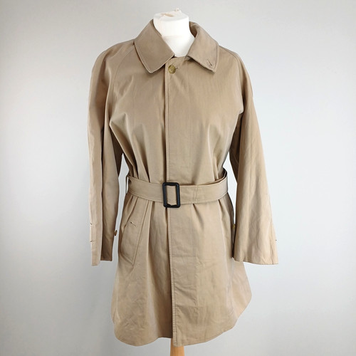 Vintage burberry belted beige - vintage,