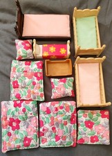 Sylvanian Families Beds And Bedding, 3  Double Beds, Child's Bed And A Cot.