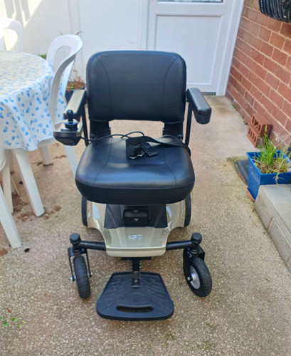 Igo power wheelchair splits - igo,