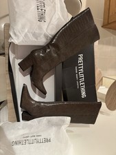Boohoo Size 7 Brown Boots Crocodile Skin Sexy Shiny High Shoes Heel