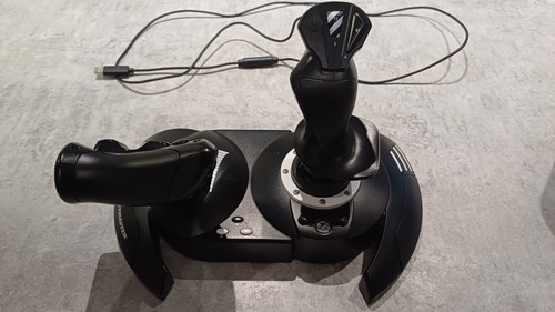 Thrustmaster flight hotas - t.flight,