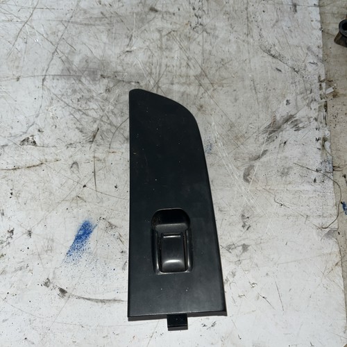 Nissan terrano left front - nissan,