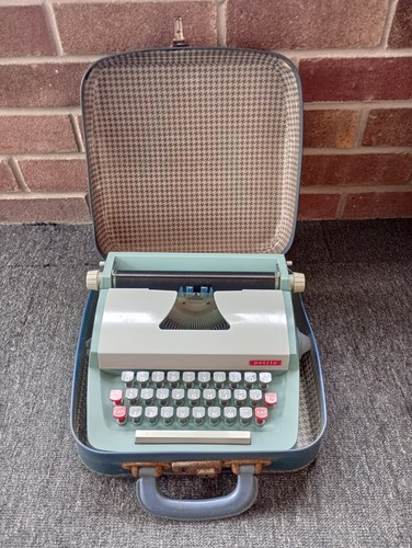 Vintage 1960 playcraft - 1960's,