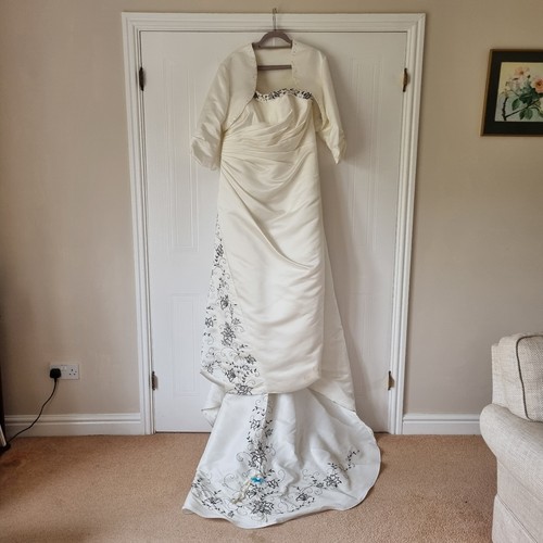 Size plus - size, wedding