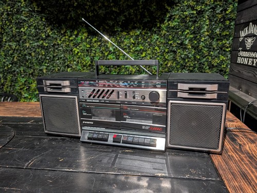 Sanyo me211l vintage stereo - vintage,
