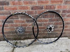 Mavic Aksium Road Disc Brake Wheels 700c QR Wheelset