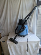 Vintage Hoover Aquaplus 2200