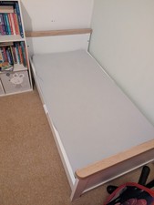 Cot bed Lulworth Mothercare + Mattress, Under Unit Storage, Fitted Sheets (Used)