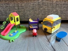 Peppa Pig little camper van
