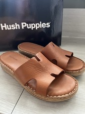 Hush Puppies Tan Brown Sliders