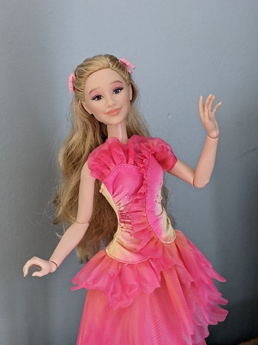 Wicked glinda fashion - wicked,