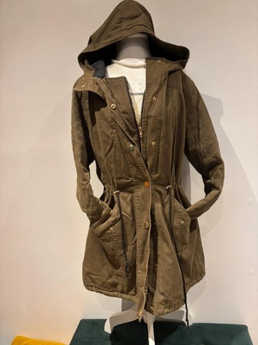 Miss unique london khaki - london,