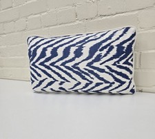 Schumacher quincy cushion - quincy,