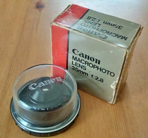 Canon macrophoto lens 35mm - canon,