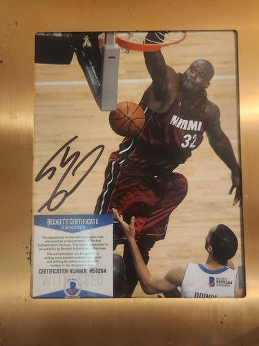 Shaquille neal autographed - shaquille,