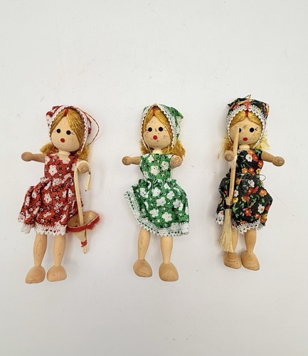 Vintage wooden peg doll trio - vintage,
