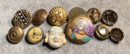 Victorian buttons glass - buttons,