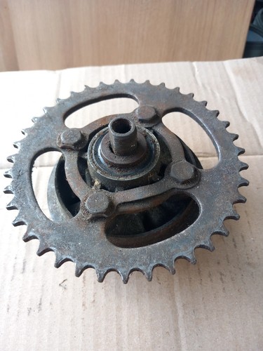 Yamaha as3 sprocket carrier - yamaha,