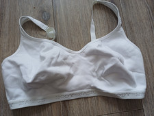 Ladies white non wired Cami