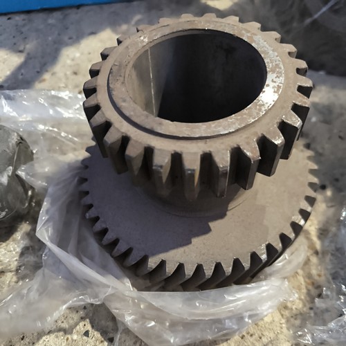 Transfer box intermediate - box, gear