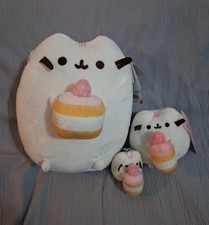 Gund Pusheen White Strawberry