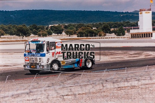 Truck photo mercedes - truck,