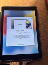 Apple iPad Air 2 (A1566) - 9.7" - 64 GB - Wi-Fi Only - Silver