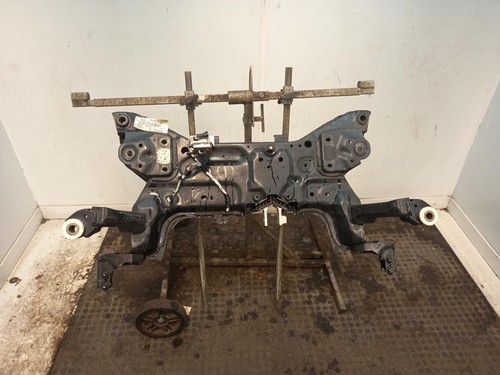 Ford focus front - ford,
