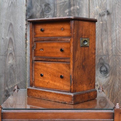 Antique mahogany campaign - mahogany,