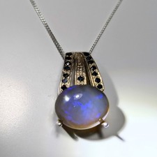 3.85cts Natural Australian