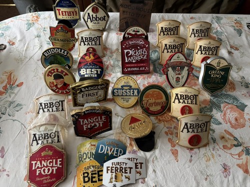 Pub pump clips job lot - 26,