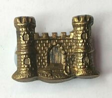 Suffolk Regiment Collar Badge