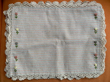 Dainty fabric placemat & coaster set, embroidered/lace edged, off-white, 4no.