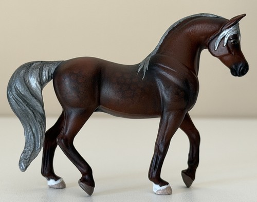 Breyer custom arabian - breyer,