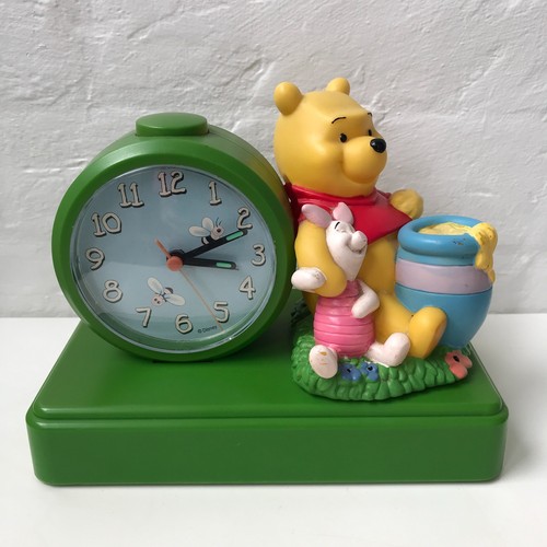 Winnie the pooh talking - winnie, alarm