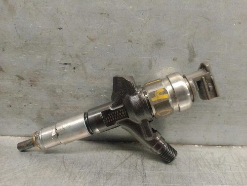 16613aa030 injector subaru - 16613aa030,